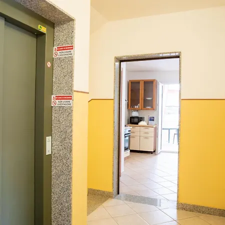 Lido Apartment *